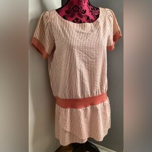 Elegant Striped Coral and White Top S/M